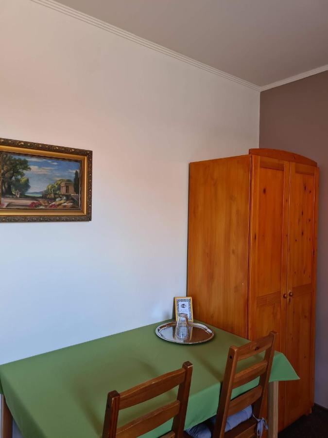 Palantir Panzio Bed and Breakfast Miskolc Exteriör bild