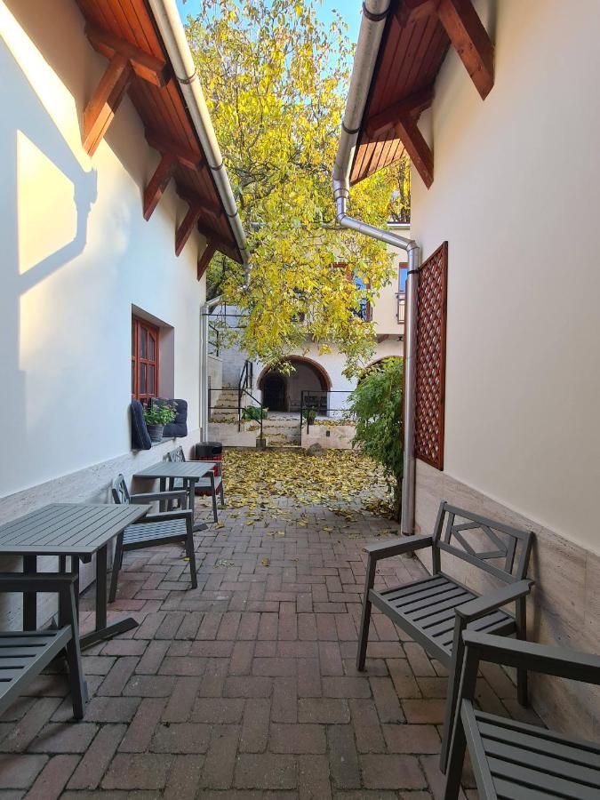 Palantir Panzio Bed and Breakfast Miskolc Exteriör bild
